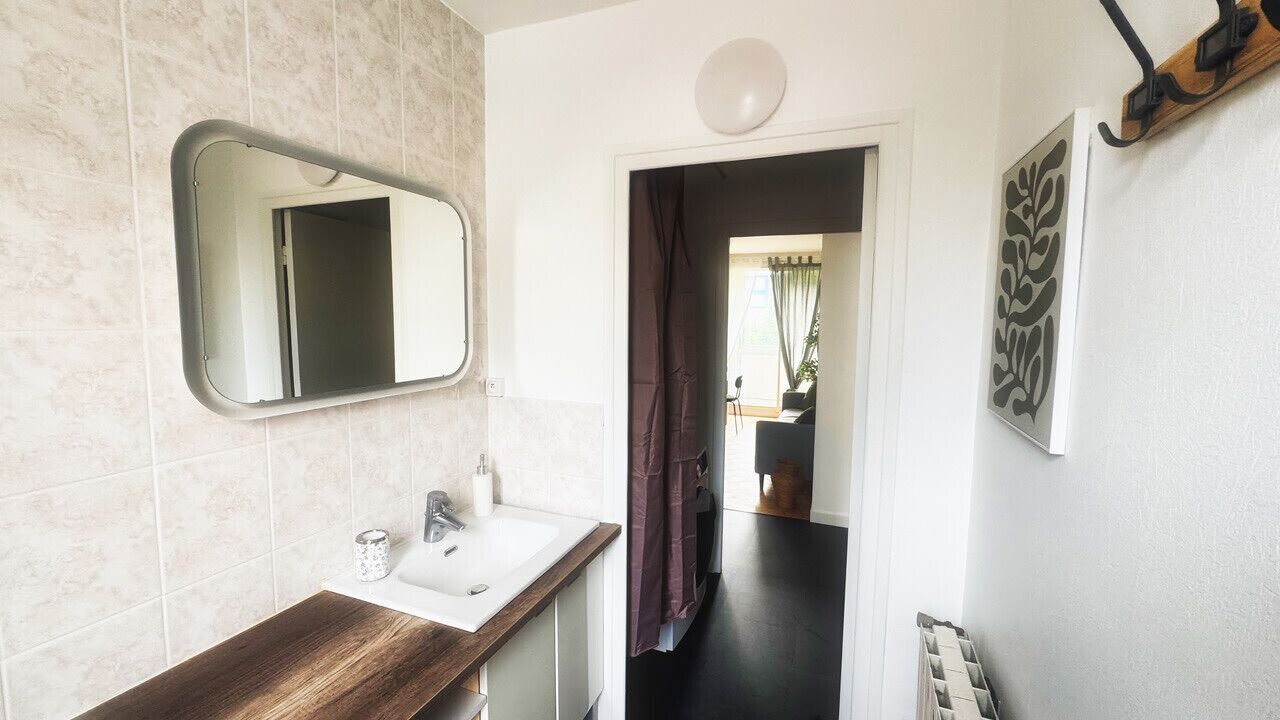 Photo of Bathroom in Eybens