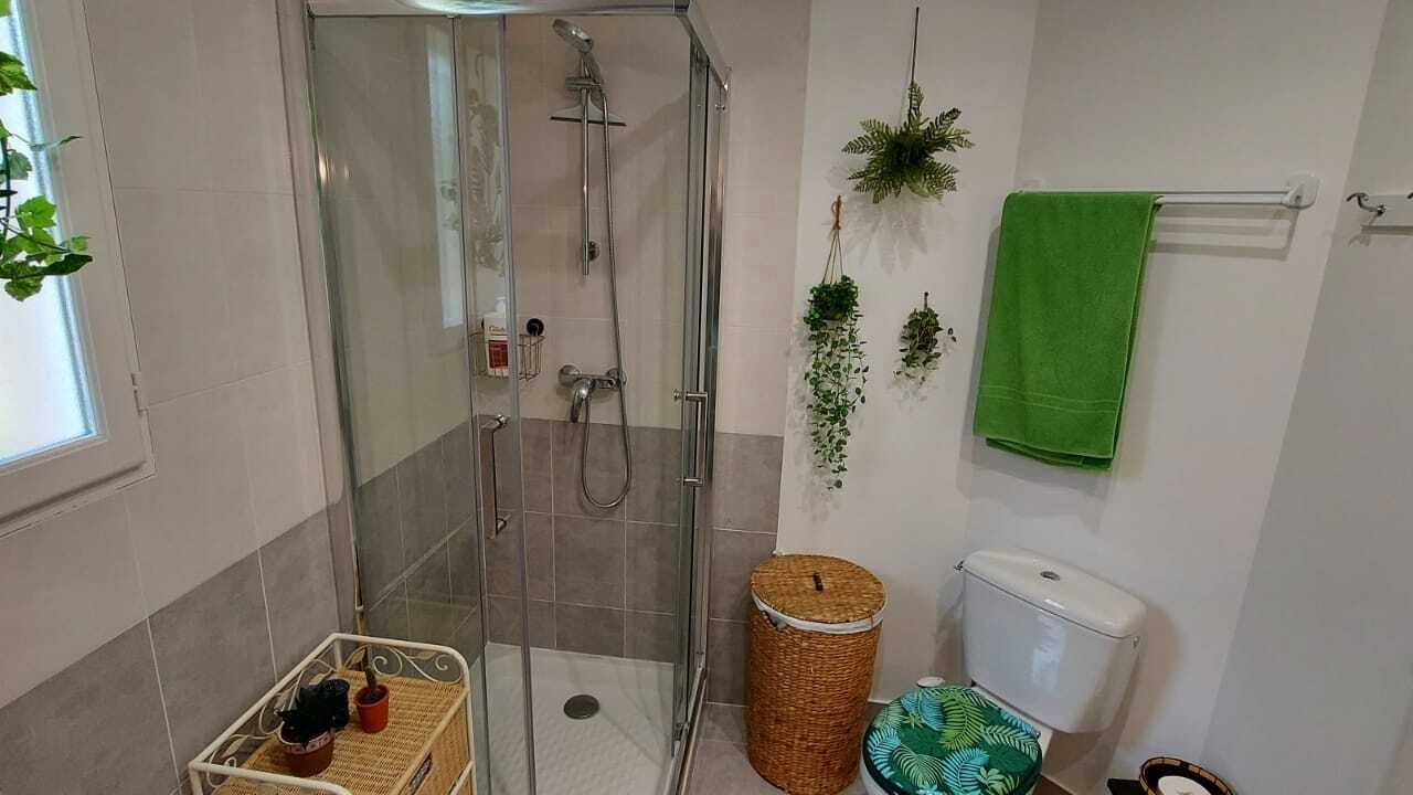 Photo of Bathroom in Saint-Appolinaire