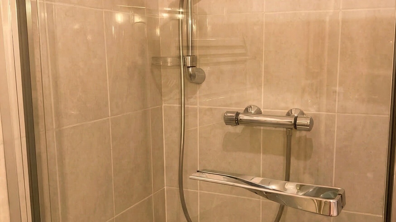 Photo of Bathroom in Les Muriers