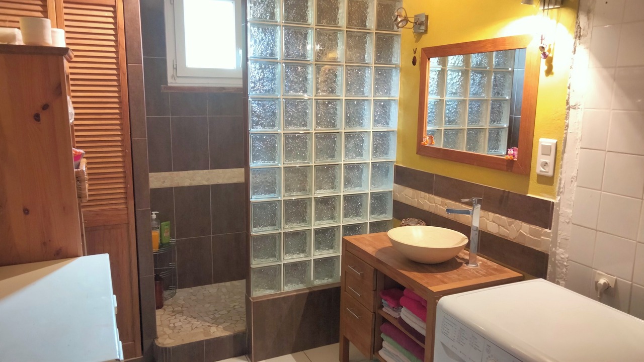Photo of Bathroom in Dieulefit