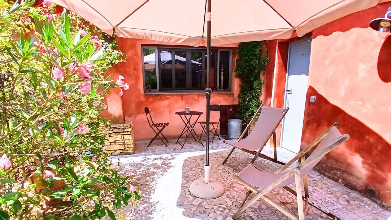 Photo of Patio Balcony in Entrechaux