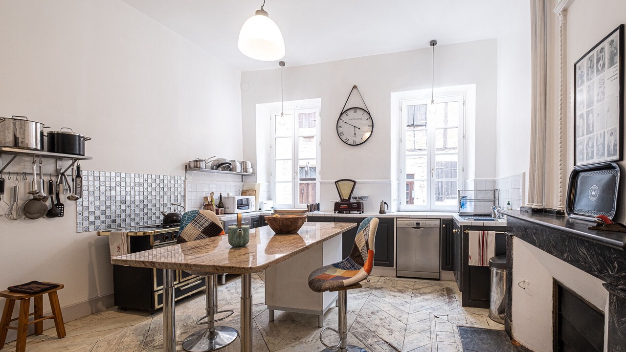 Photo of Kitchen in Castelnau-de-Montmiral