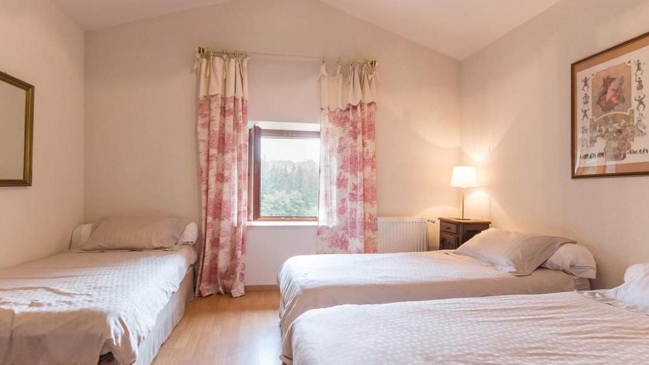 Photo of Bedroom in La Longine
