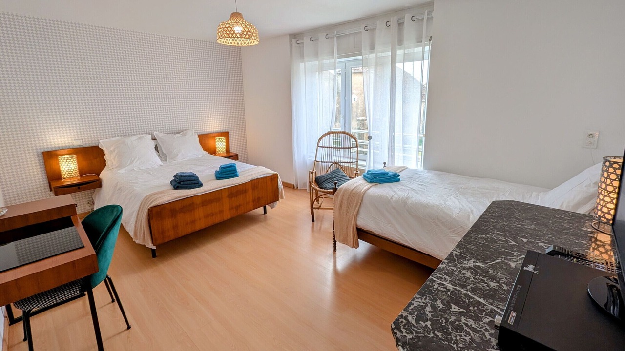 Photo of Bedroom in Semmadon