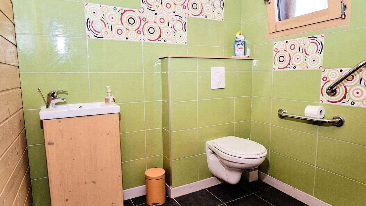 Photo of Bathroom in Frahier-et-Chatebier