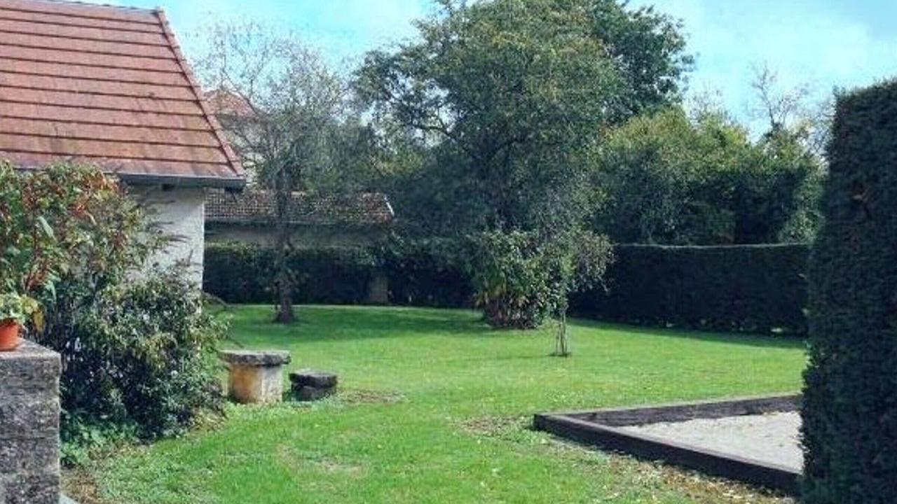 Photo of Outdoor in La Roche-Morey