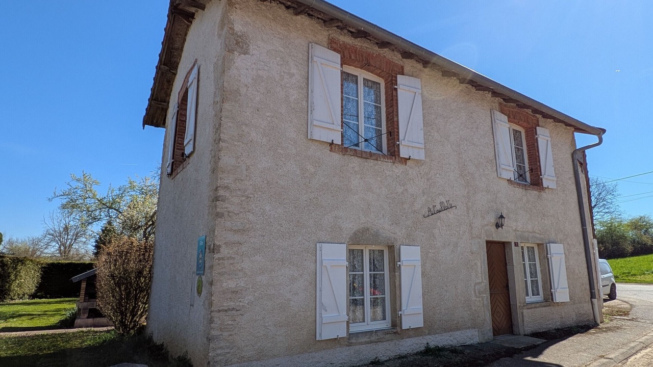 Photo of Outdoor in La Roche-Morey