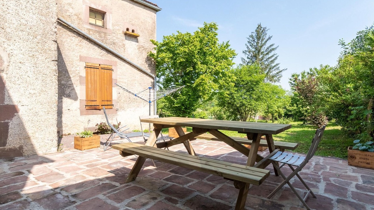 Photo of Outdoor in Equevilley