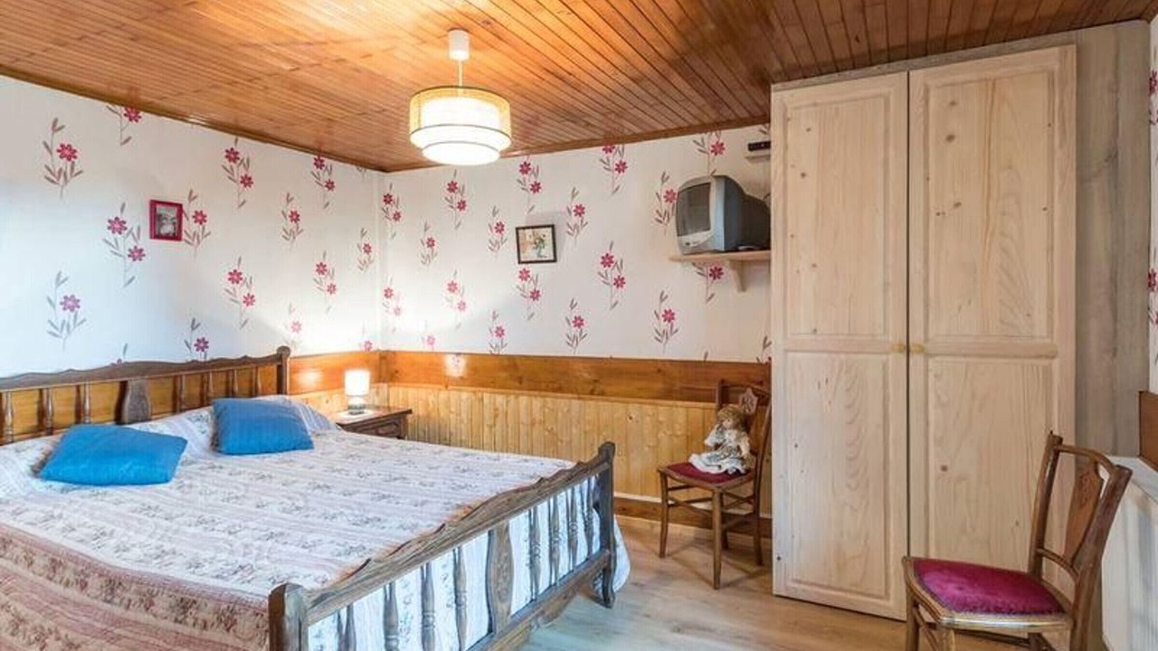 Photo of Bedroom in Saint-Bresson