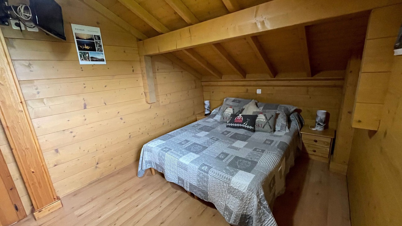 Photo of Bedroom in Etobon