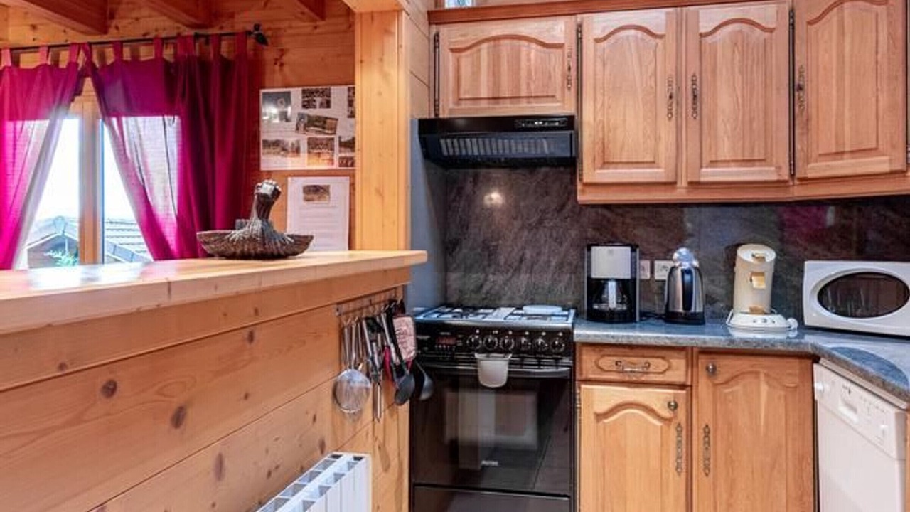 Photo of Kitchen in Etobon