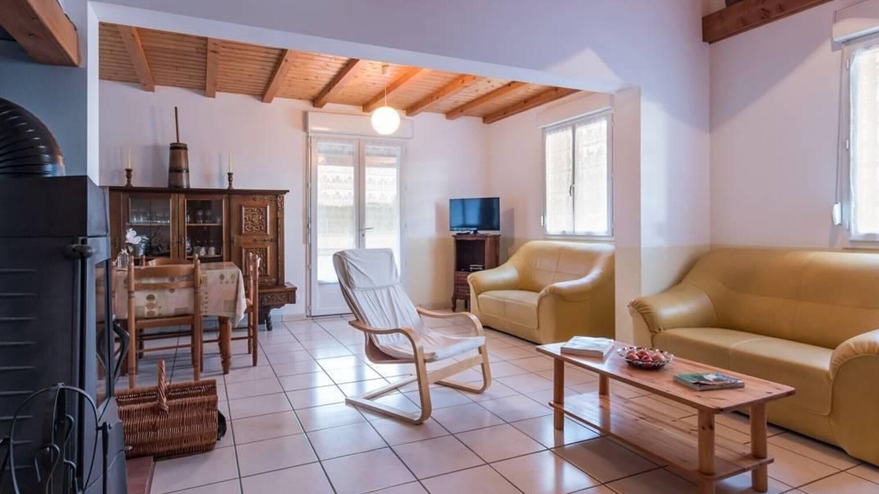 Photo of Livingroom in Ternuay-Melay-et-Saint-Hilaire