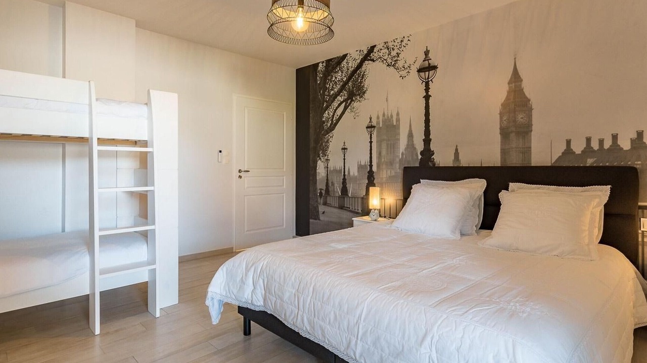 Photo of Bedroom in Gy