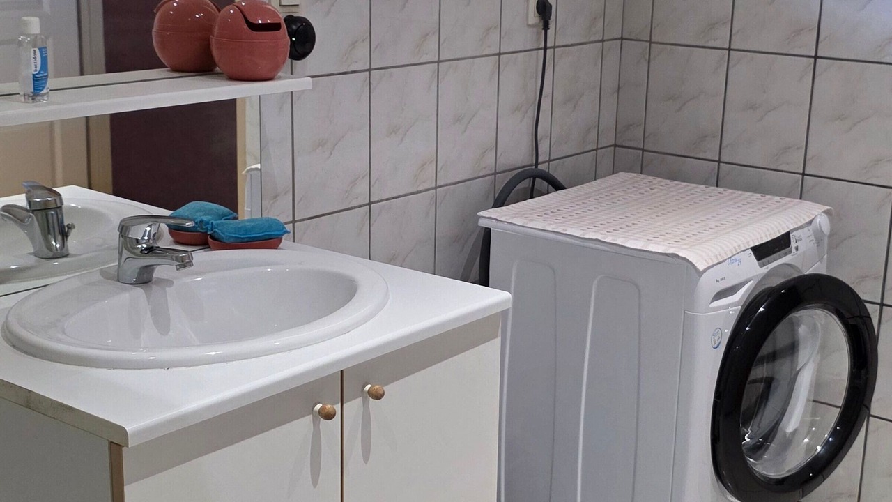 Photo of Bathroom in La Villedieu-en-Fontenette