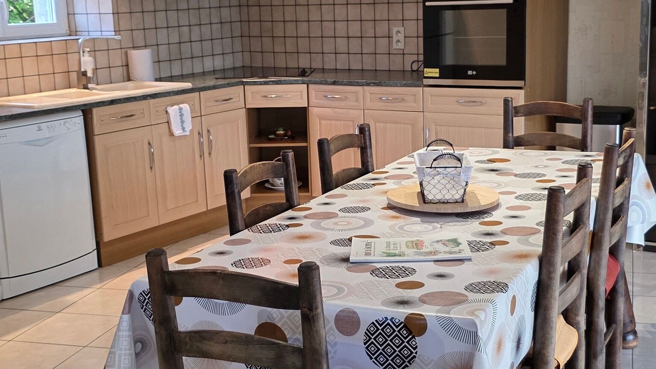 Photo of Kitchen in La Villedieu-en-Fontenette