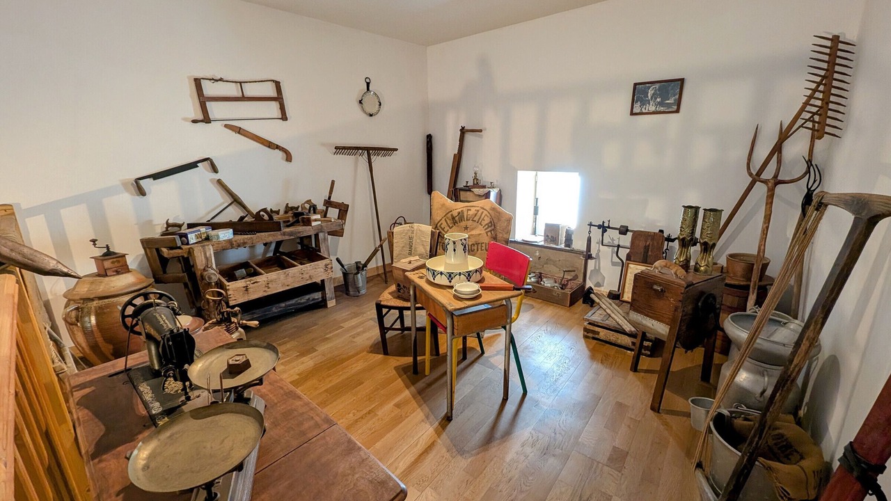 Photo of Others in Anchenoncourt-et-Chazel