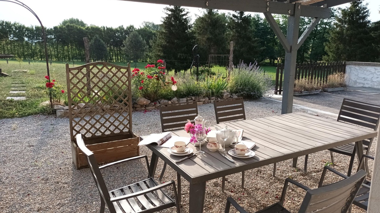 Photo of Outdoor in Gy