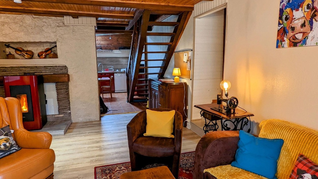 Photo of Livingroom in Saint-Bresson