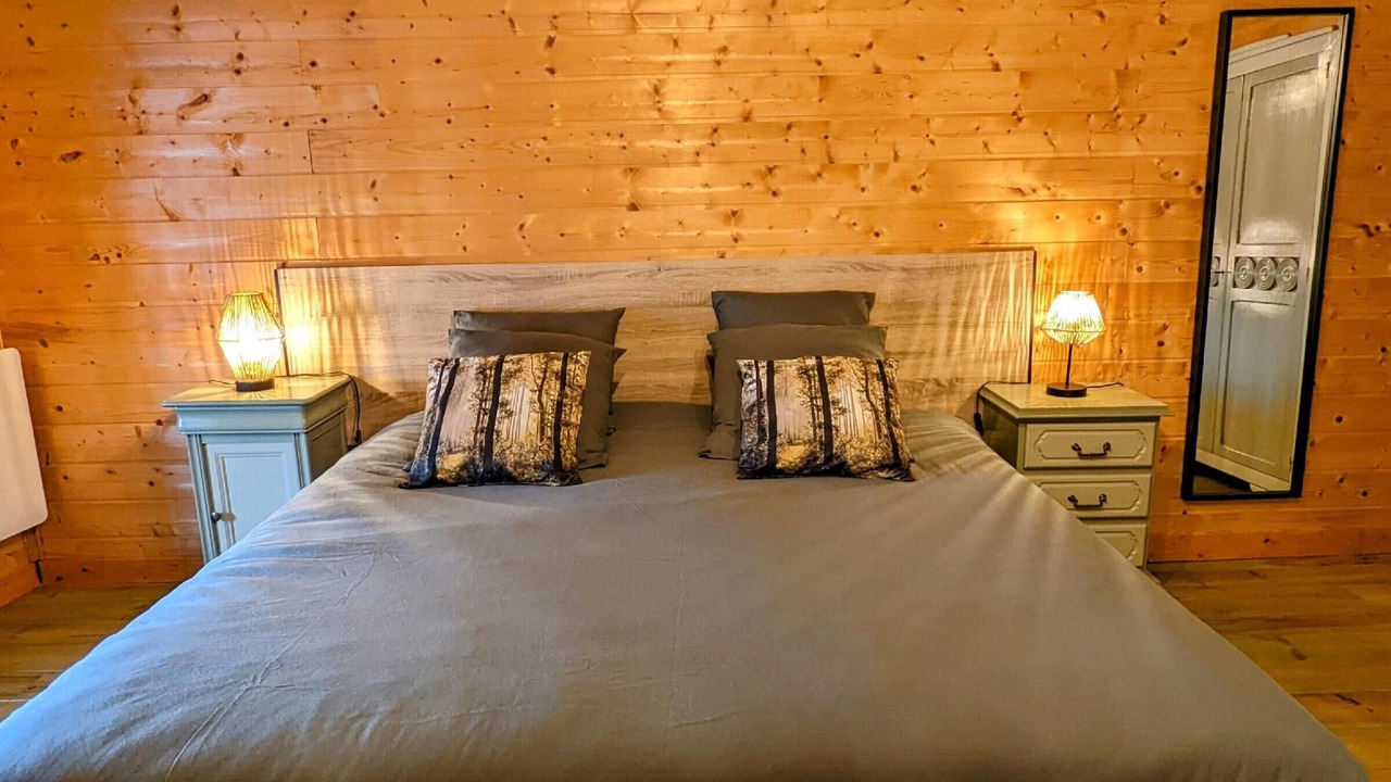 Photo of Bedroom in Saint-Bresson