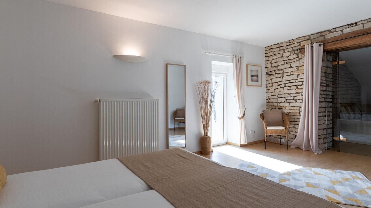 Photo of Bedroom in Port-sur-Saone