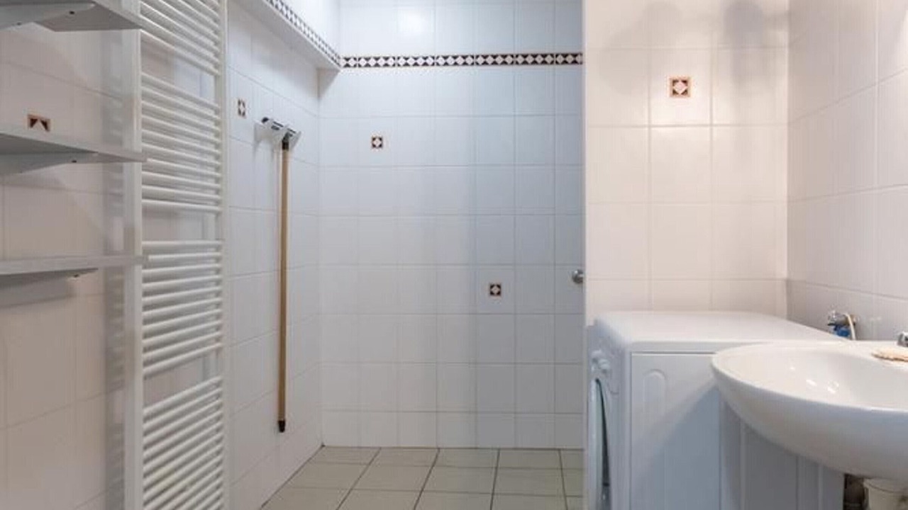Photo of Bathroom in Confracourt