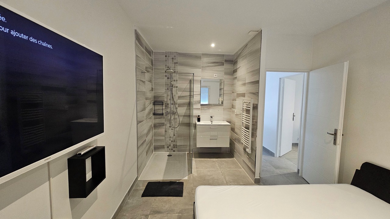 Photo of Bedroom in Malataverne