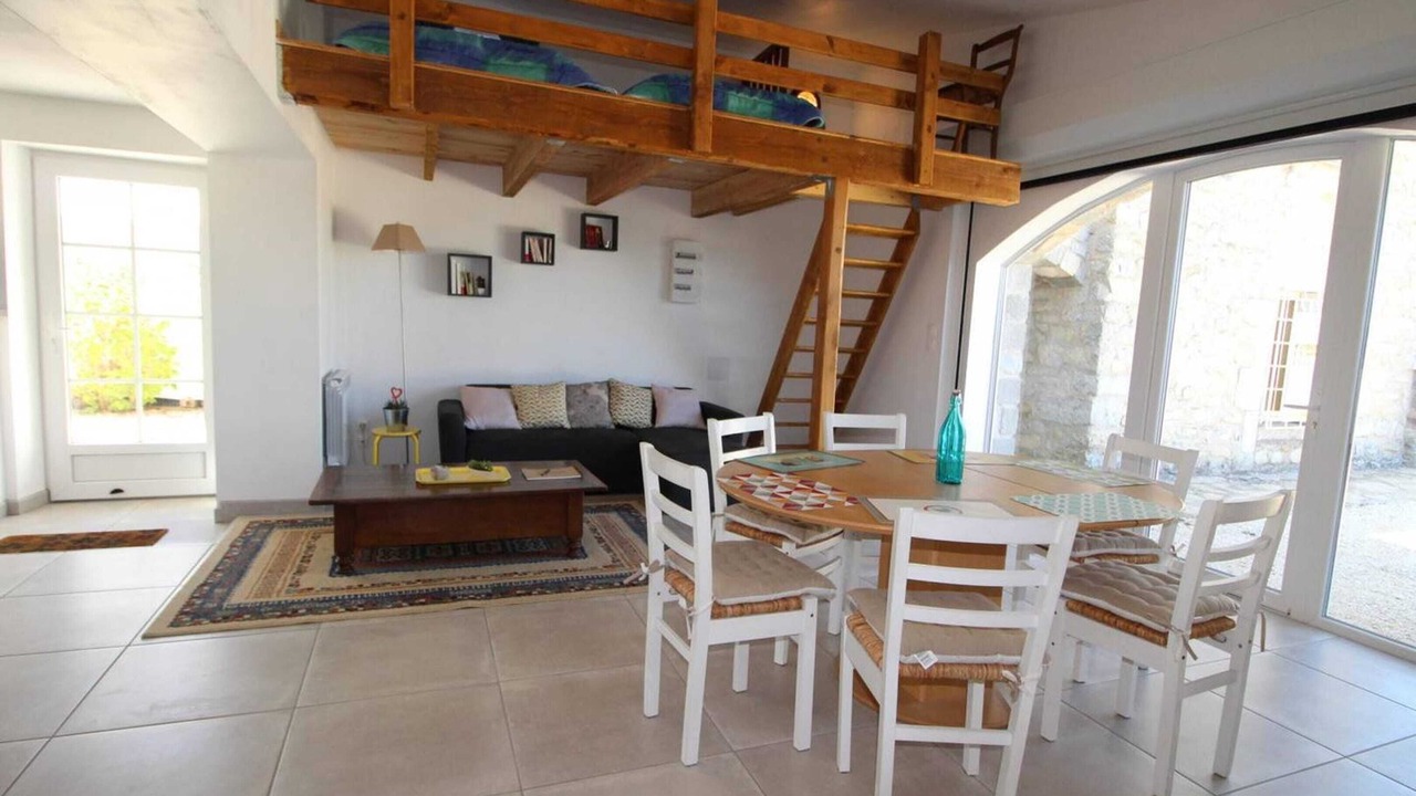 Photo of Livingroom in Villeneuve-de-Berg
