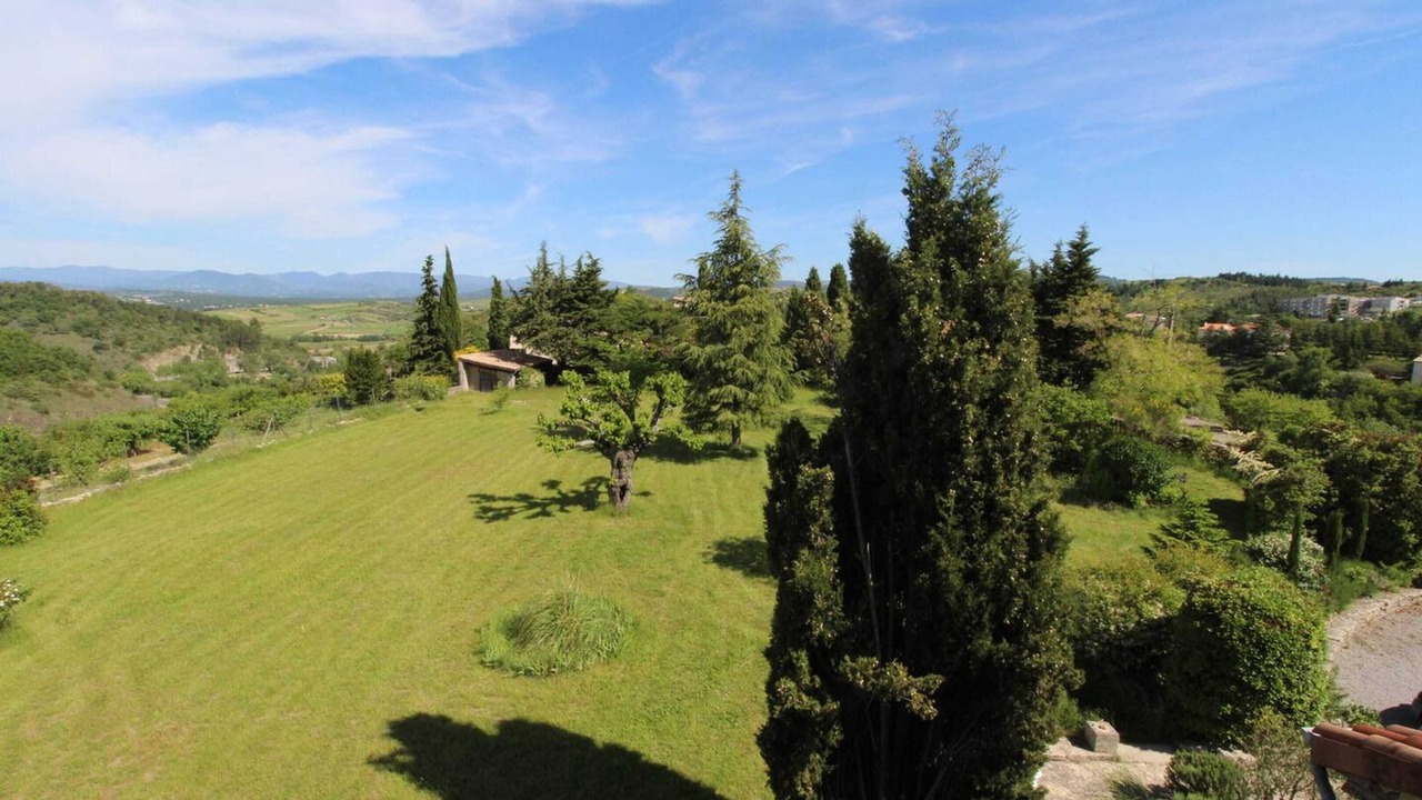 Photo of Outdoor in Villeneuve-de-Berg