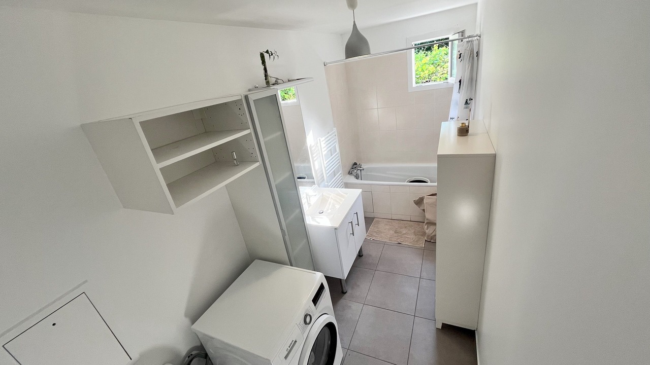 Photo of Bathroom in Choisy-le-Roi