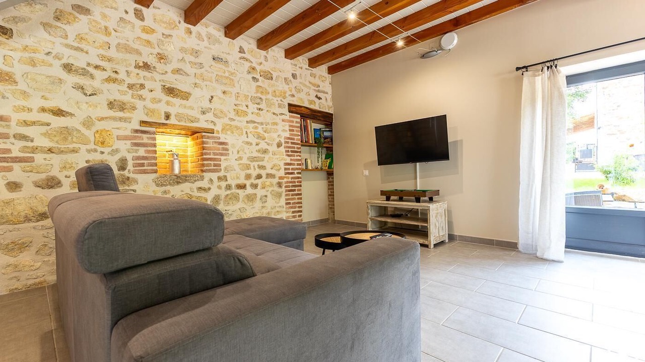 Photo of Livingroom in Glaine-Montaigut