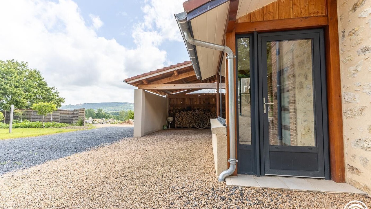 Photo of Outdoor in Glaine-Montaigut