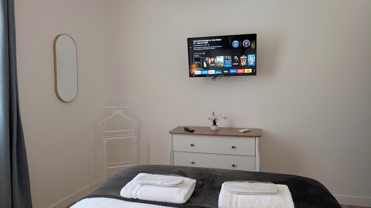 Photo of Bedroom in Montlucon