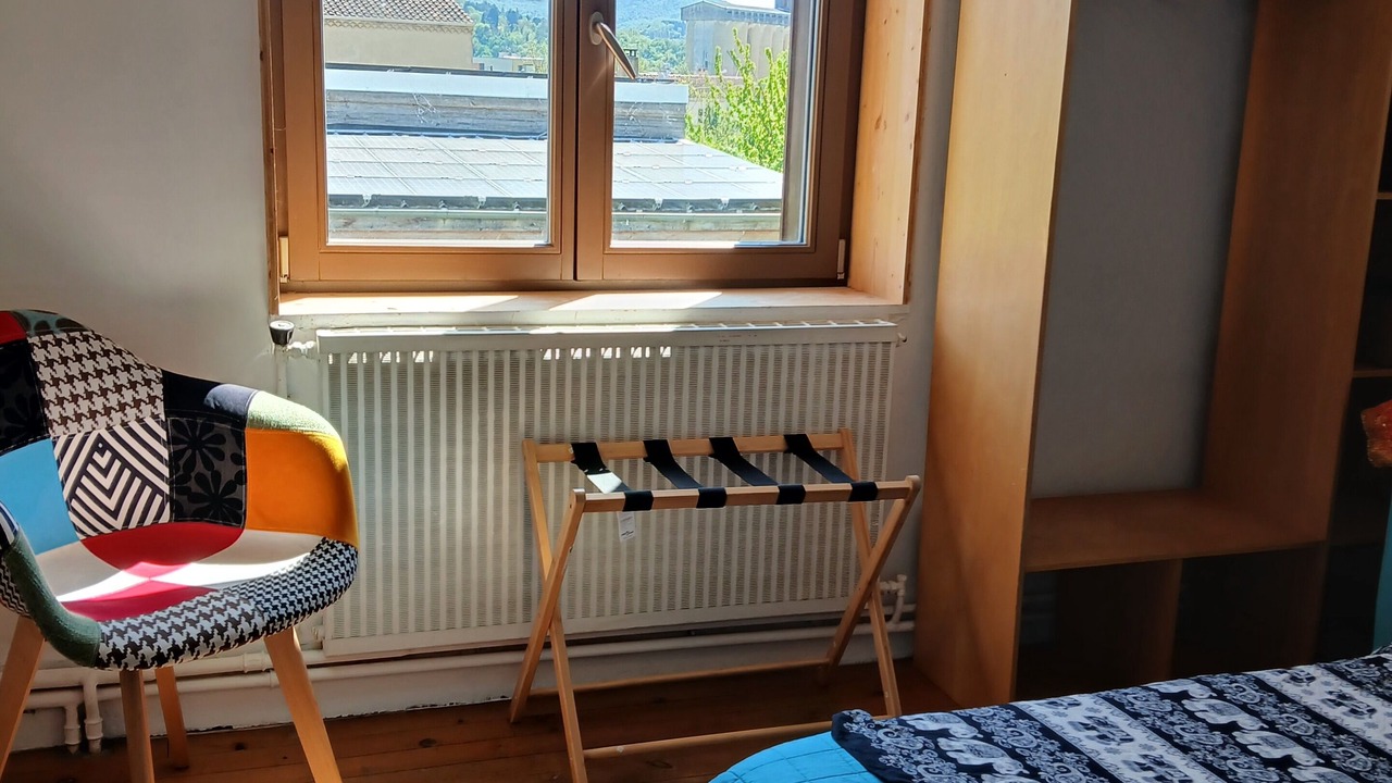 Photo of Bedroom in Crest