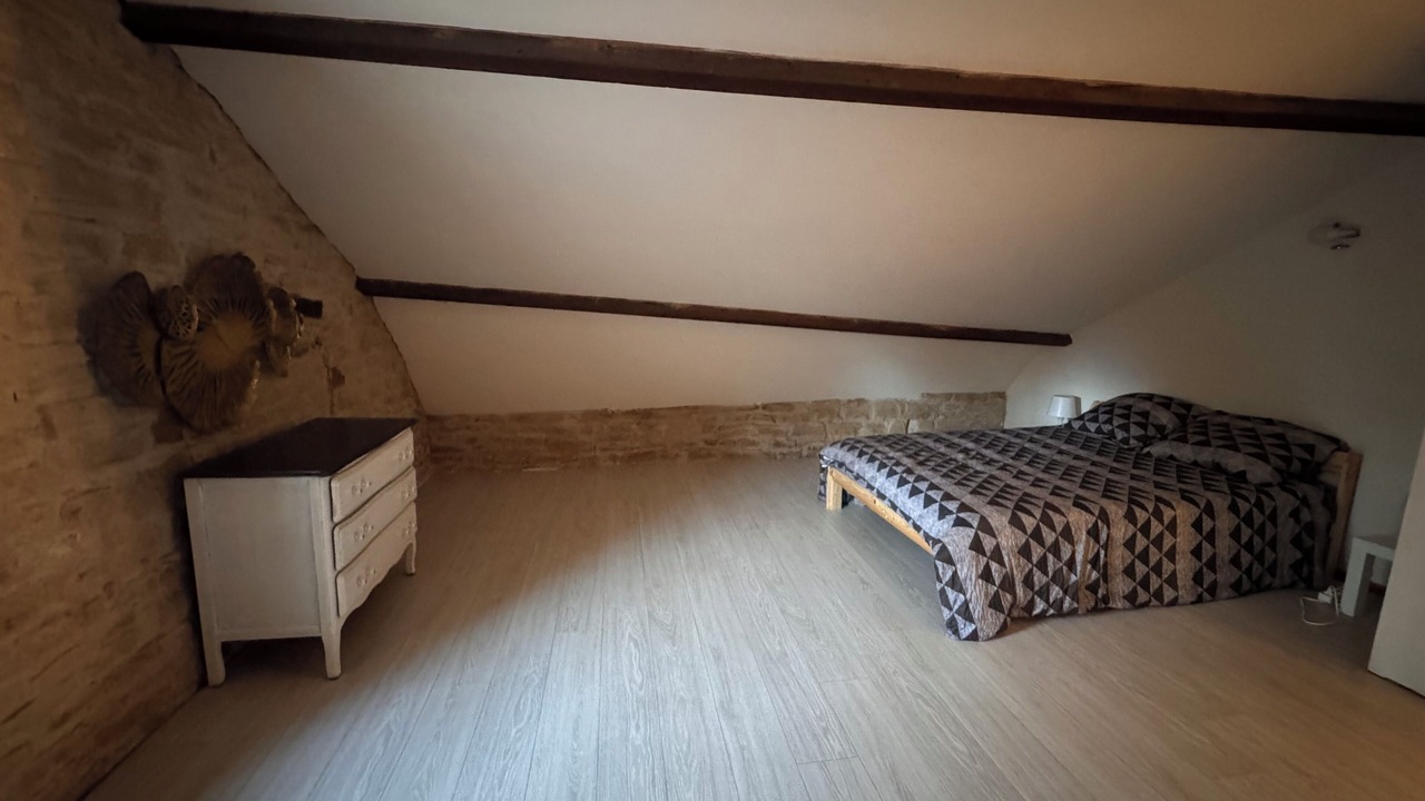 Photo of Bedroom in Champvans
