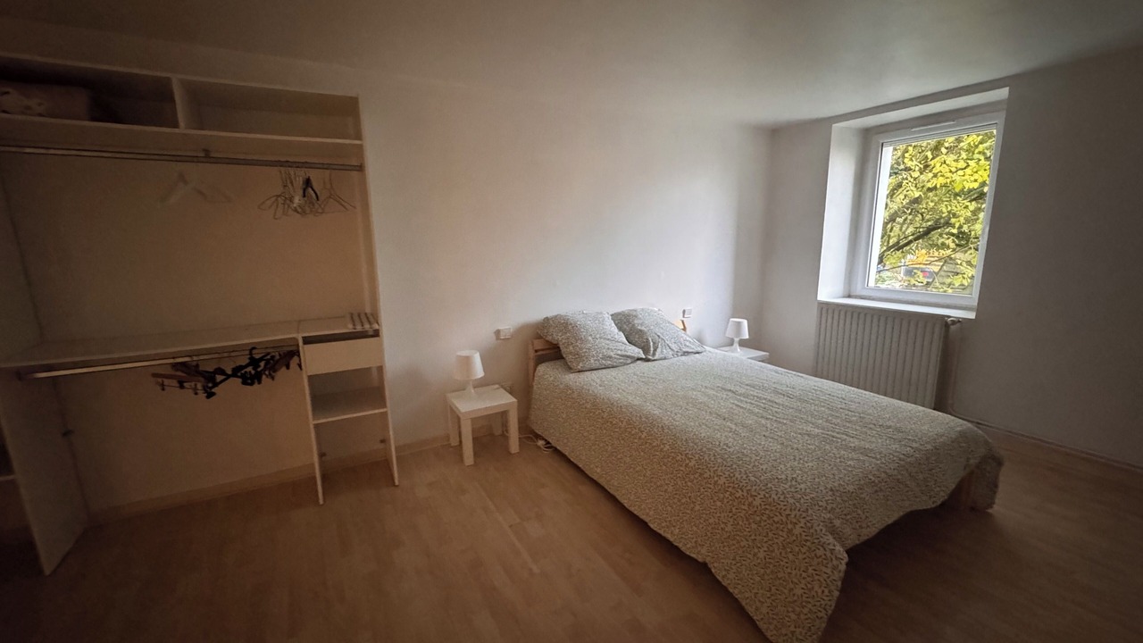 Photo of Bedroom in Champvans