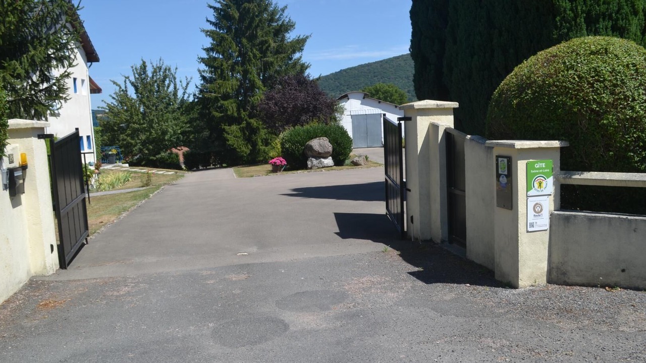 Photo of Outdoor in Mesvres