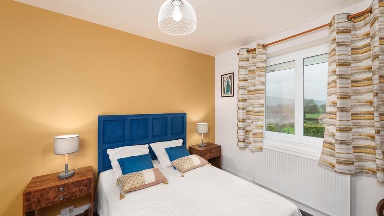 Photo of Bedroom in Mesvres