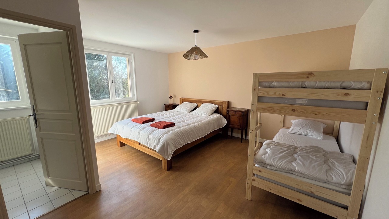 Photo of Bedroom in Saint-Jean-la-Bussiere