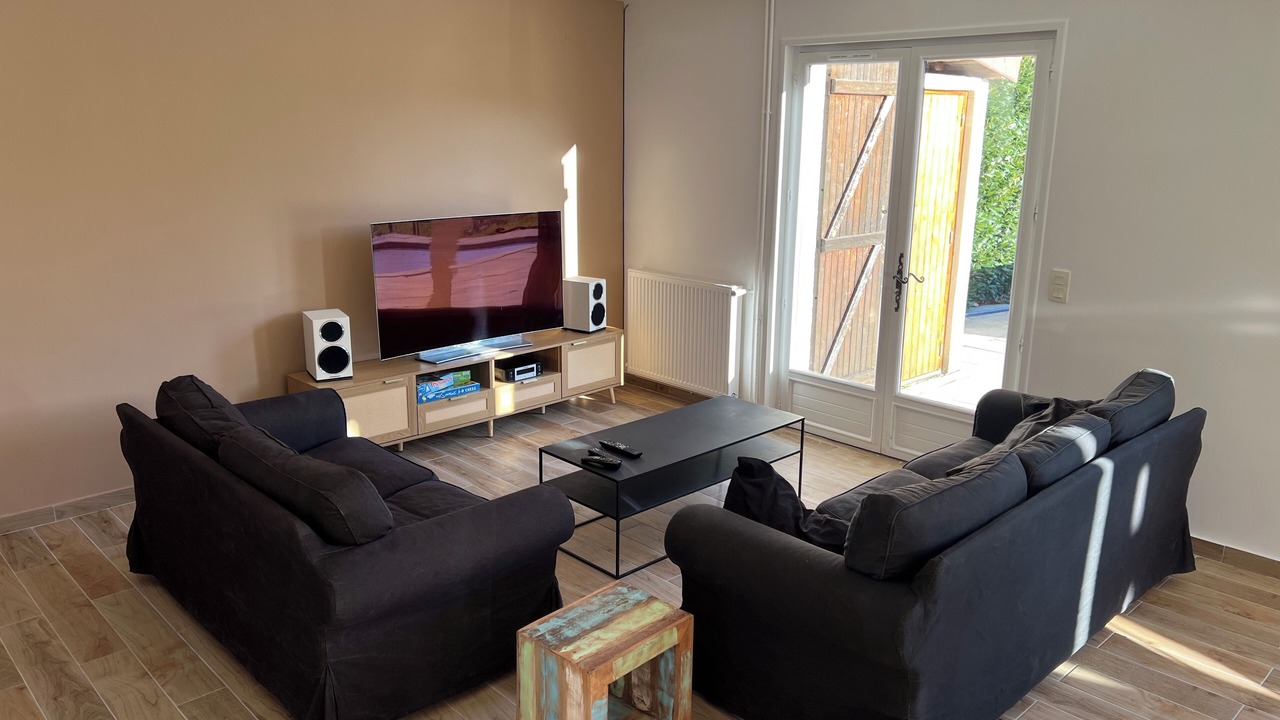 Photo of Livingroom in Saint-Jean-la-Bussiere