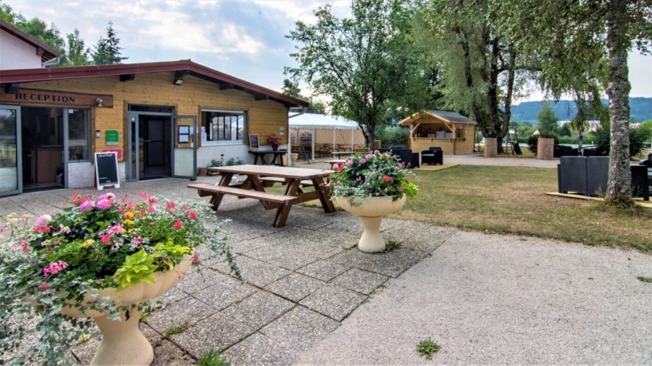 Photo of Outdoor in Levier