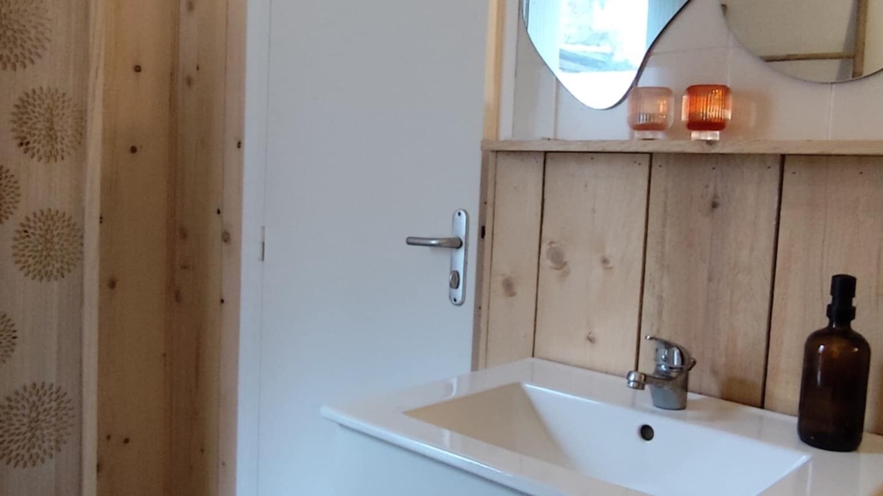 Photo of Bathroom in Romans-sur-Isere