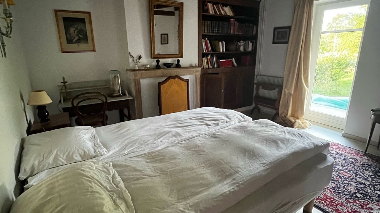 Photo of Bedroom in Sagy