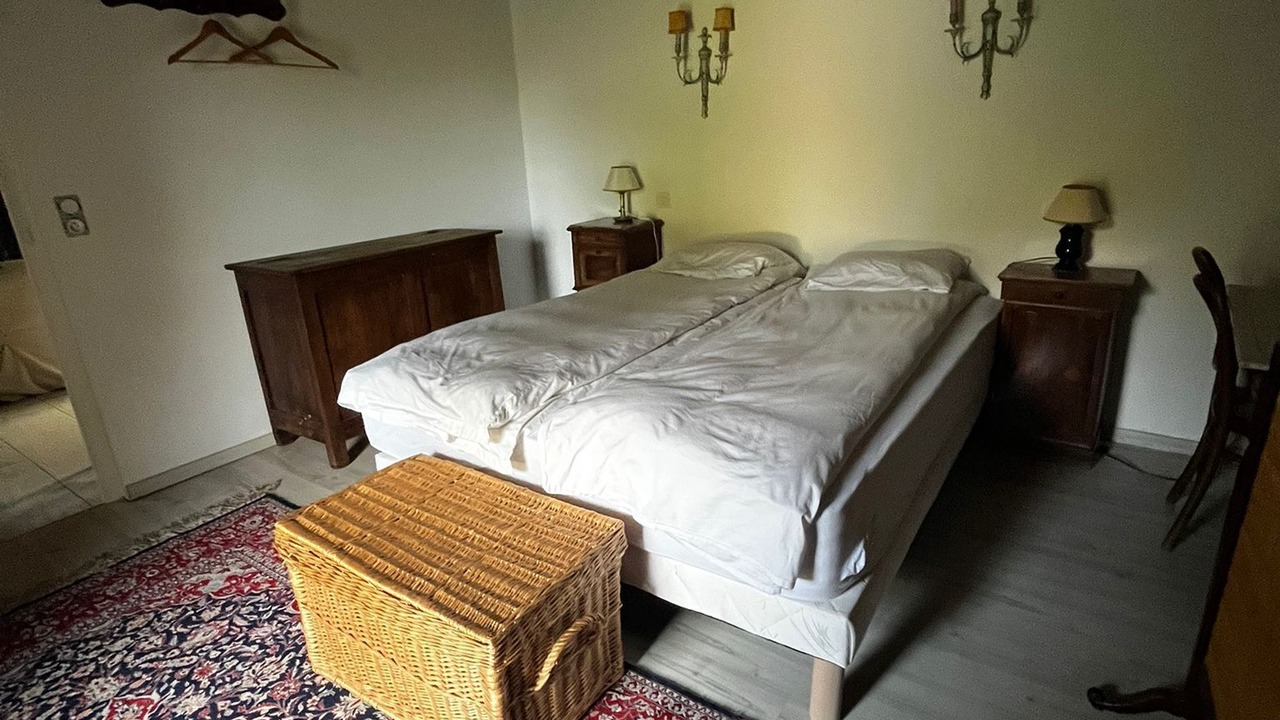 Photo of Bedroom in Sagy
