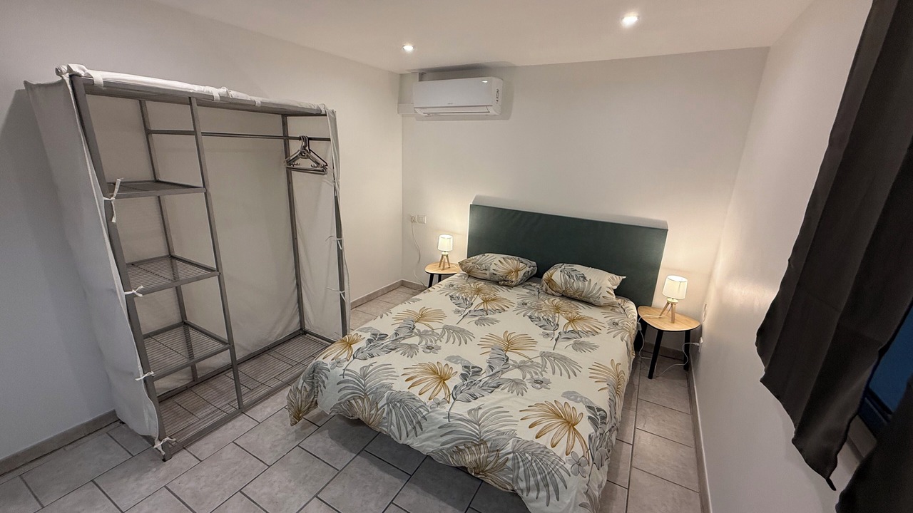 Photo of Bedroom in Orgelet