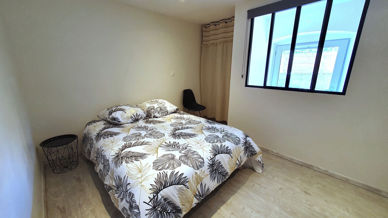 Photo of Bedroom in Vesseaux