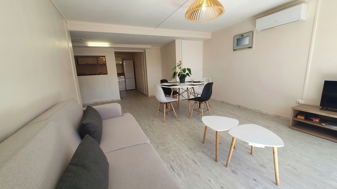 Photo of Livingroom in Vesseaux