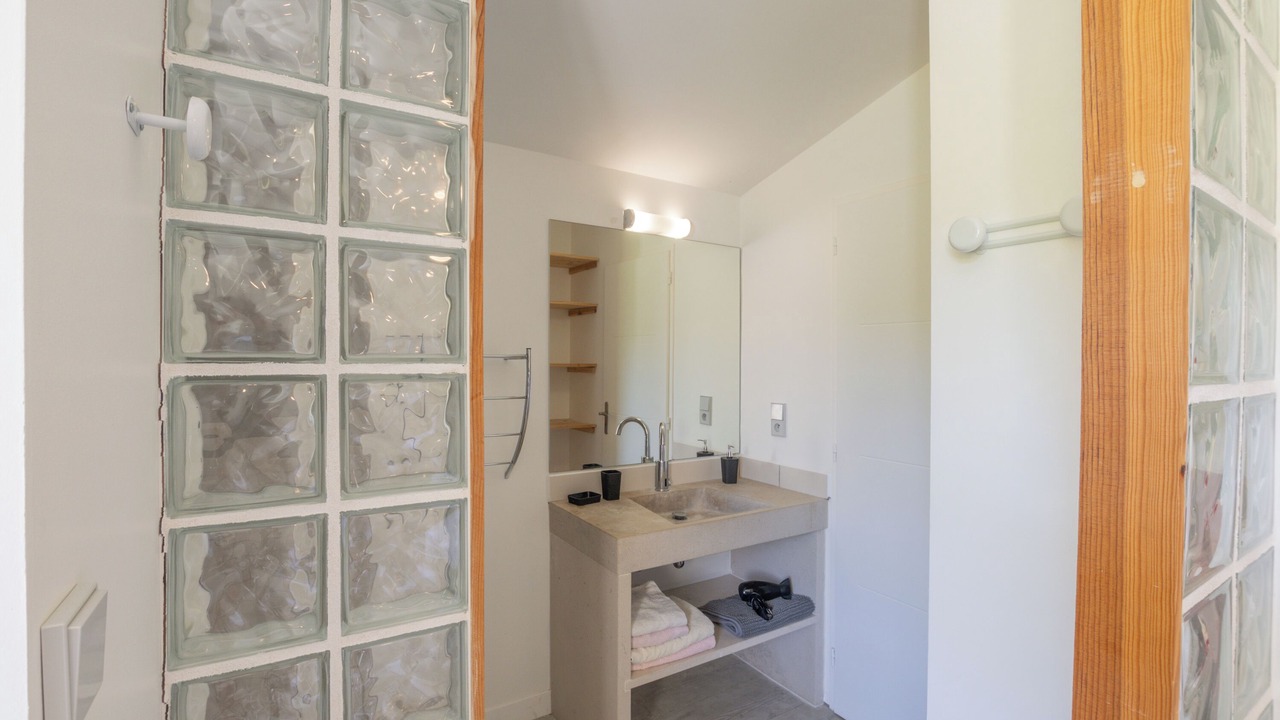 Photo of Bathroom in La Touche