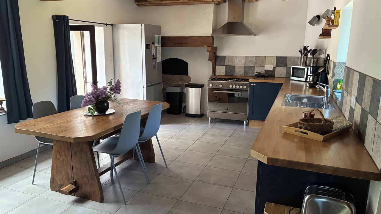 Photo of Kitchen in Dompierre-en-Morvan