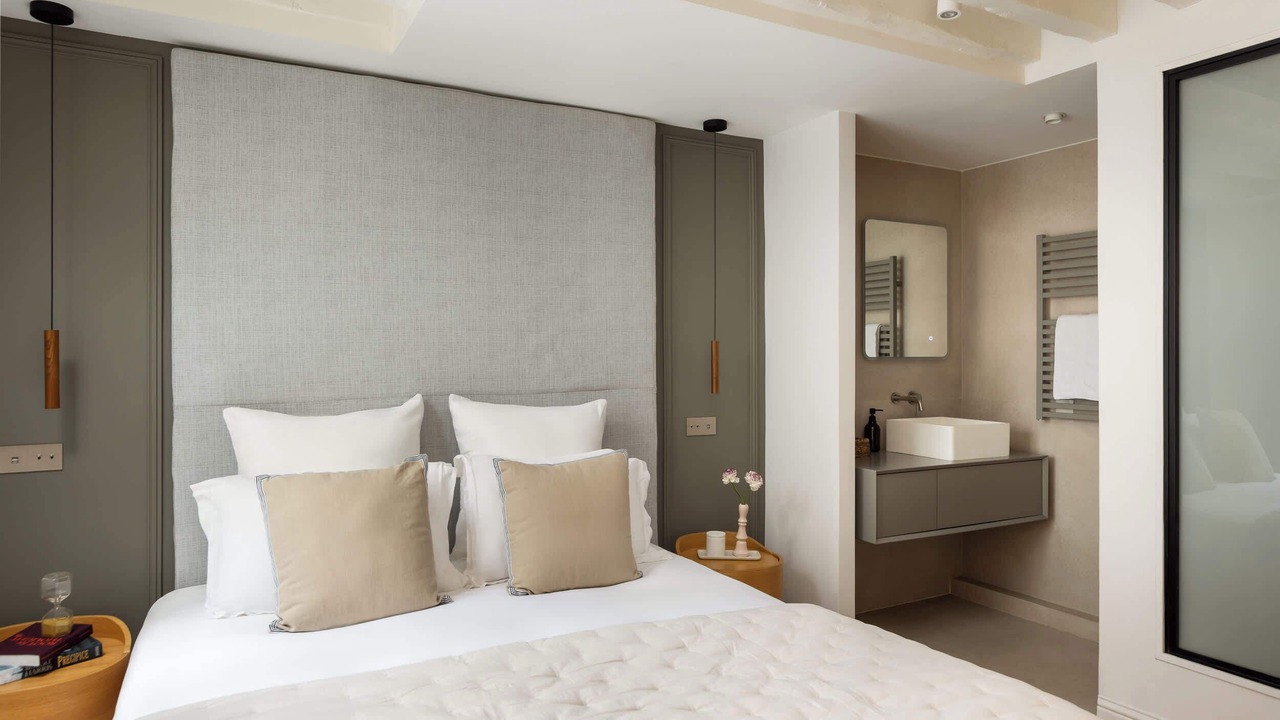 Photo of Bedroom in Quartier de la Place-Vendome