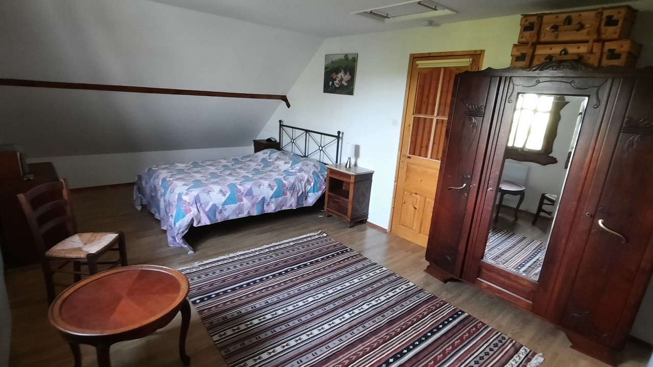 Photo of Bedroom in Curgy